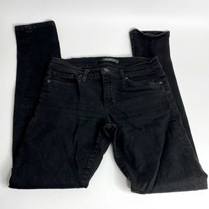 Joe's Jeans Women's Straight Leg Jeans in Black (Becca Wash)